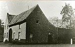 De boerderij annex woonhuis van de familie Hub Janssen gelegen aan de Onderste Puth 75 in Schinnen.